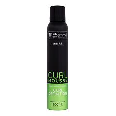 Stiliranje kose TRESemmé Curl Mousse 200 ml